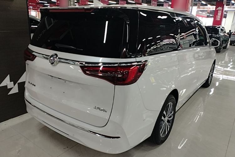 Used Buick GL8 2023 ES Lu Zun Deluxe Model Rear Right 45 Deg