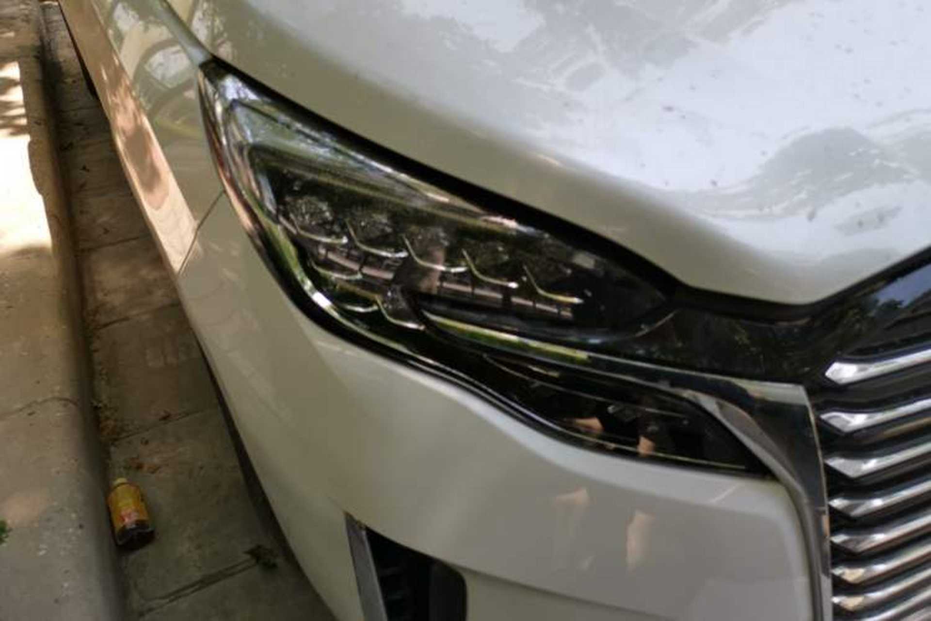 Used Buick GL8 2023 ES Lu Zun Comfort Model Right Front Headlight