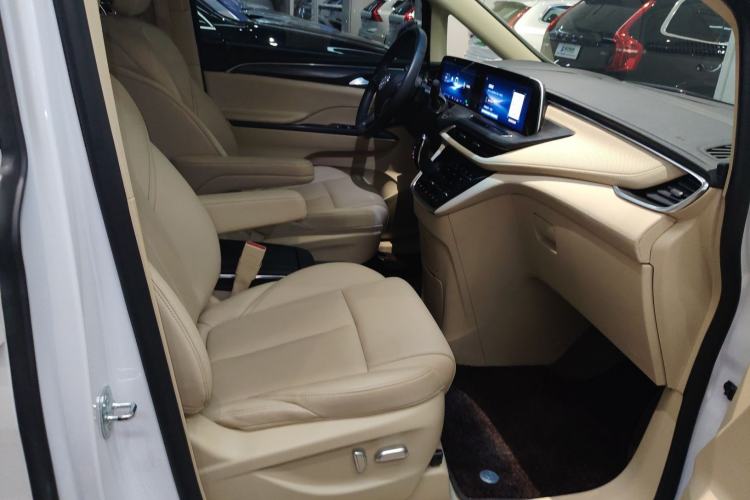 Used Buick GL8 2023 ES Lu Zun Deluxe Model Right Front Seat