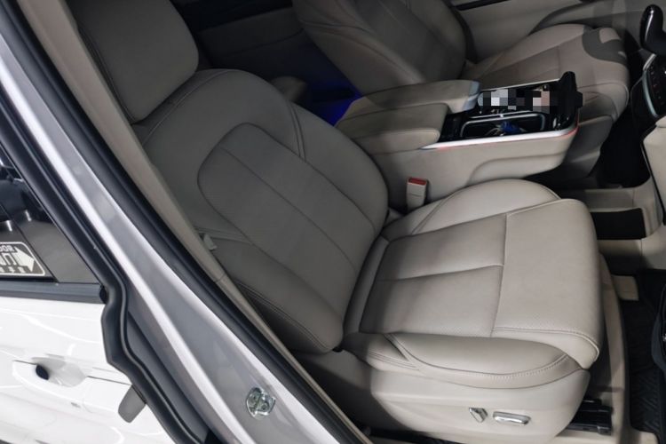 Used Buick GL8 2023 ES Lu Zun Comfort Model Right Front Seat