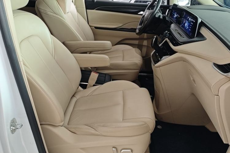 Used Buick GL8 2023 ES Lu Zun Deluxe Model Right Front Seat