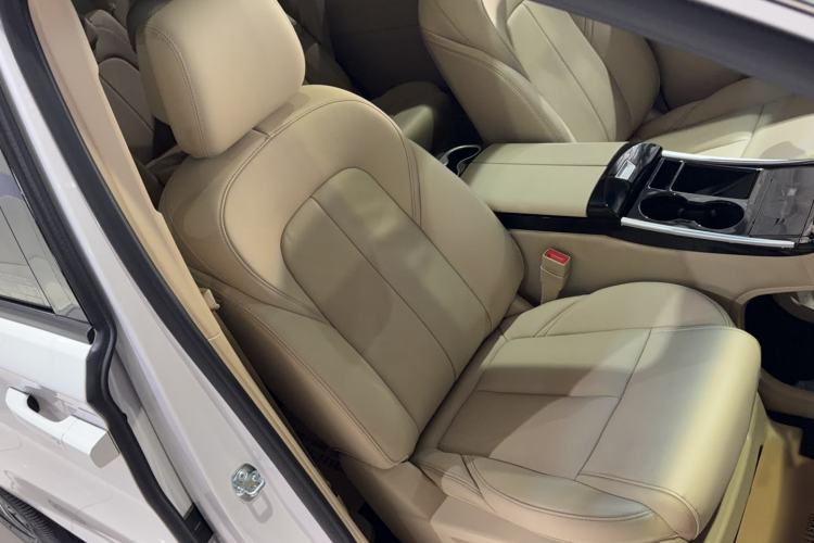 Used Buick GL8 2023 ES Lu Zun Deluxe Model Right Front Seat