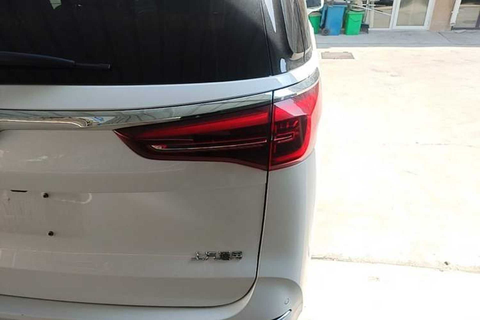 Used Buick GL8 2023 ES Lu Zun Luxury Model Right Rear Taillight