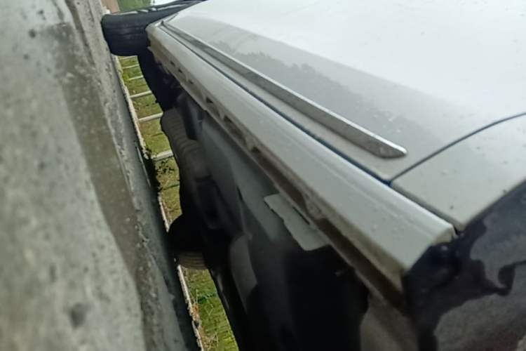 Used Buick GL8 2023 ES Lu Zun Comfort Model Right Side Sill