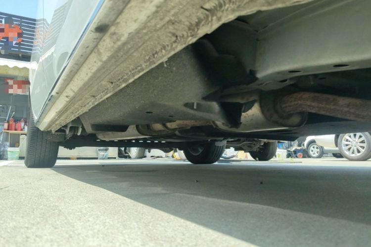 Used Buick GL8 2023 Land Executive Class Smart Enjoyment Model Right Side Sill