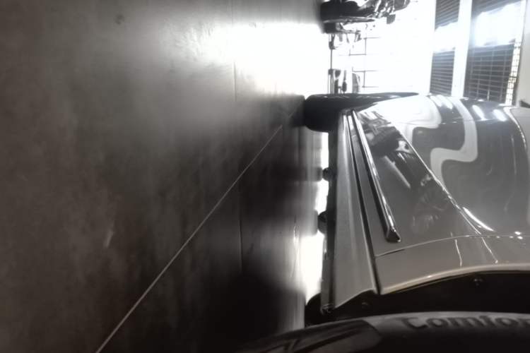 Used Buick GL8 2023 ES Lu Zun Deluxe Model Right Side Sill