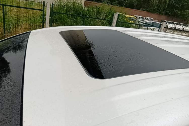 Used Buick GL8 2023 ES Lu Zun Comfort Model Roof