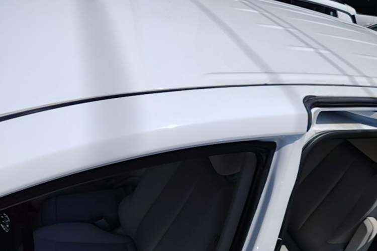 Used Buick GL8 2023 Land Executive Class Comfort Model Roof