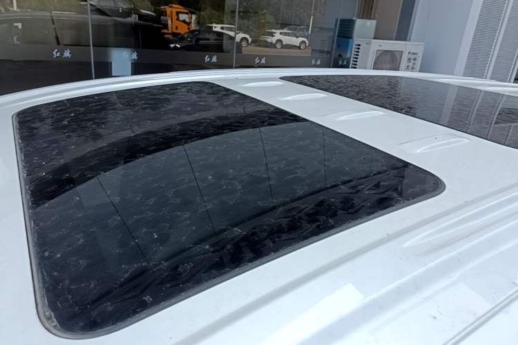 Used Buick GL8 2023 Avenir Avia Four-Seat Prestige Edition Roof