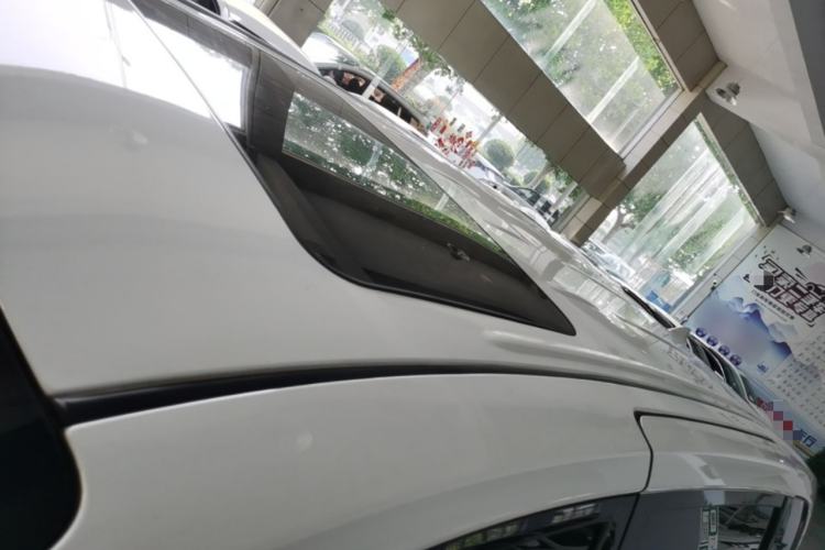 Used Buick GL8 2023 Land Executive Class 652T Luxury Model Roof