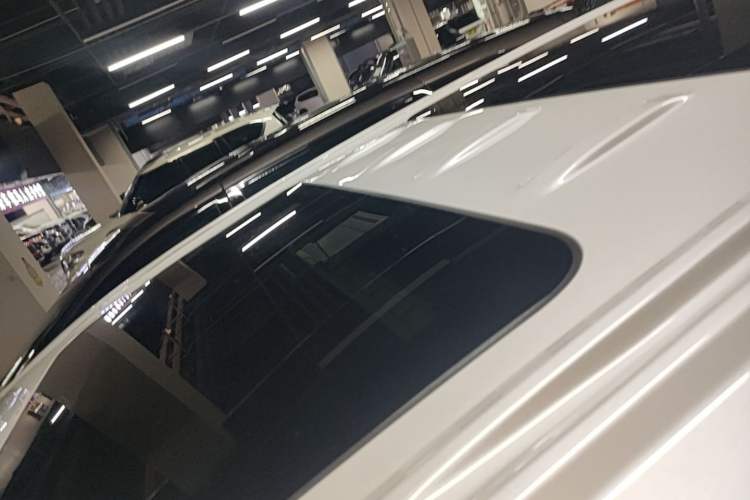 Used Buick GL8 2023 ES Lu Zun Luxury Edition and Yue Version Roof