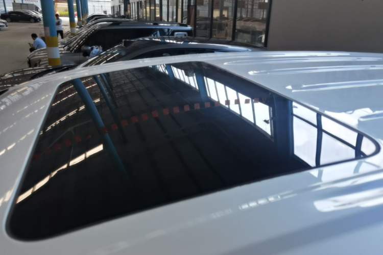Used Buick GL8 2023 ES Lu Zun Comfort Model Roof