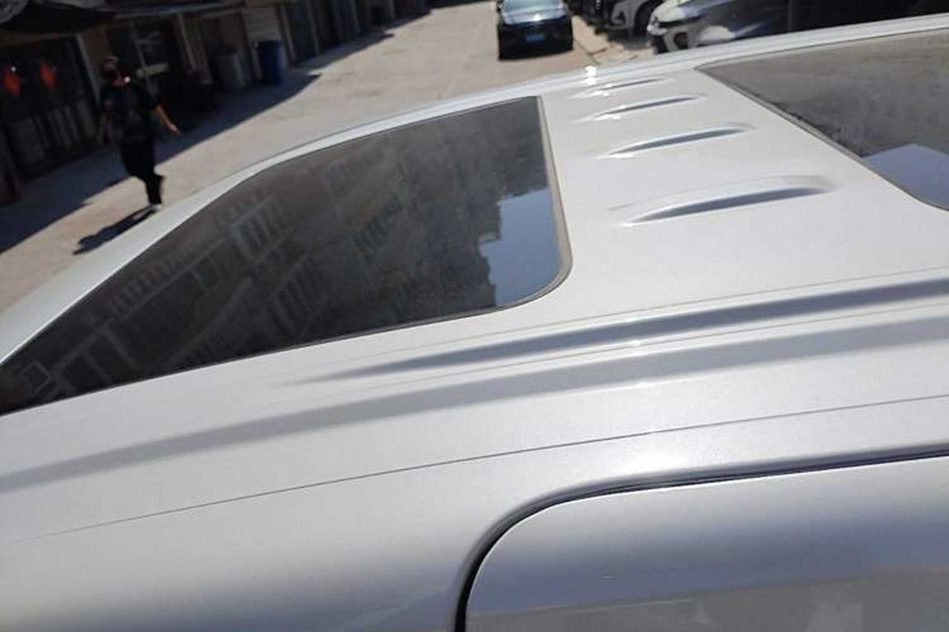Used Buick GL8 2023 ES Lu Zun Luxury Model Roof