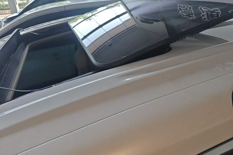 Used Buick GL8 2023 ES Lu Zun Deluxe Model Roof