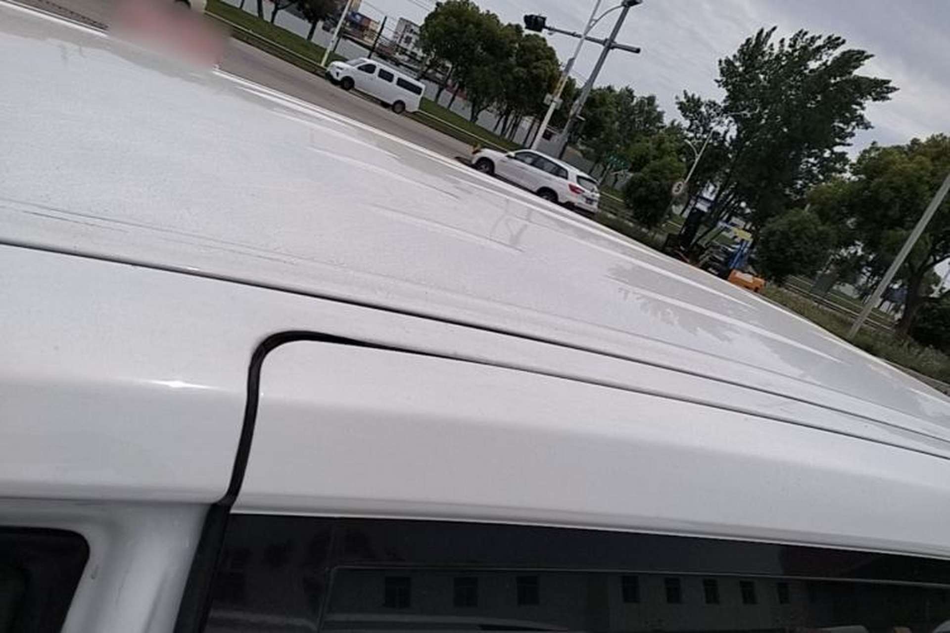 Used Buick GL8 2023 Land Executive Class Comfort Model Roof