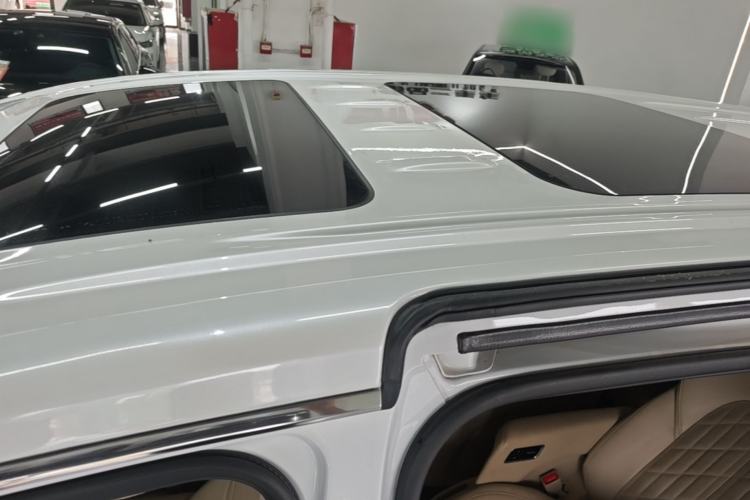 Used Buick GL8 2023 ES Lu Zun Luxury Model Roof