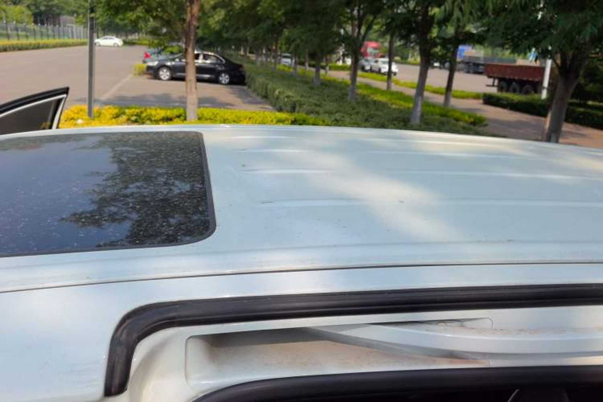 Used Buick GL8 2023 Land Executive Class 652T Luxury Model Roof