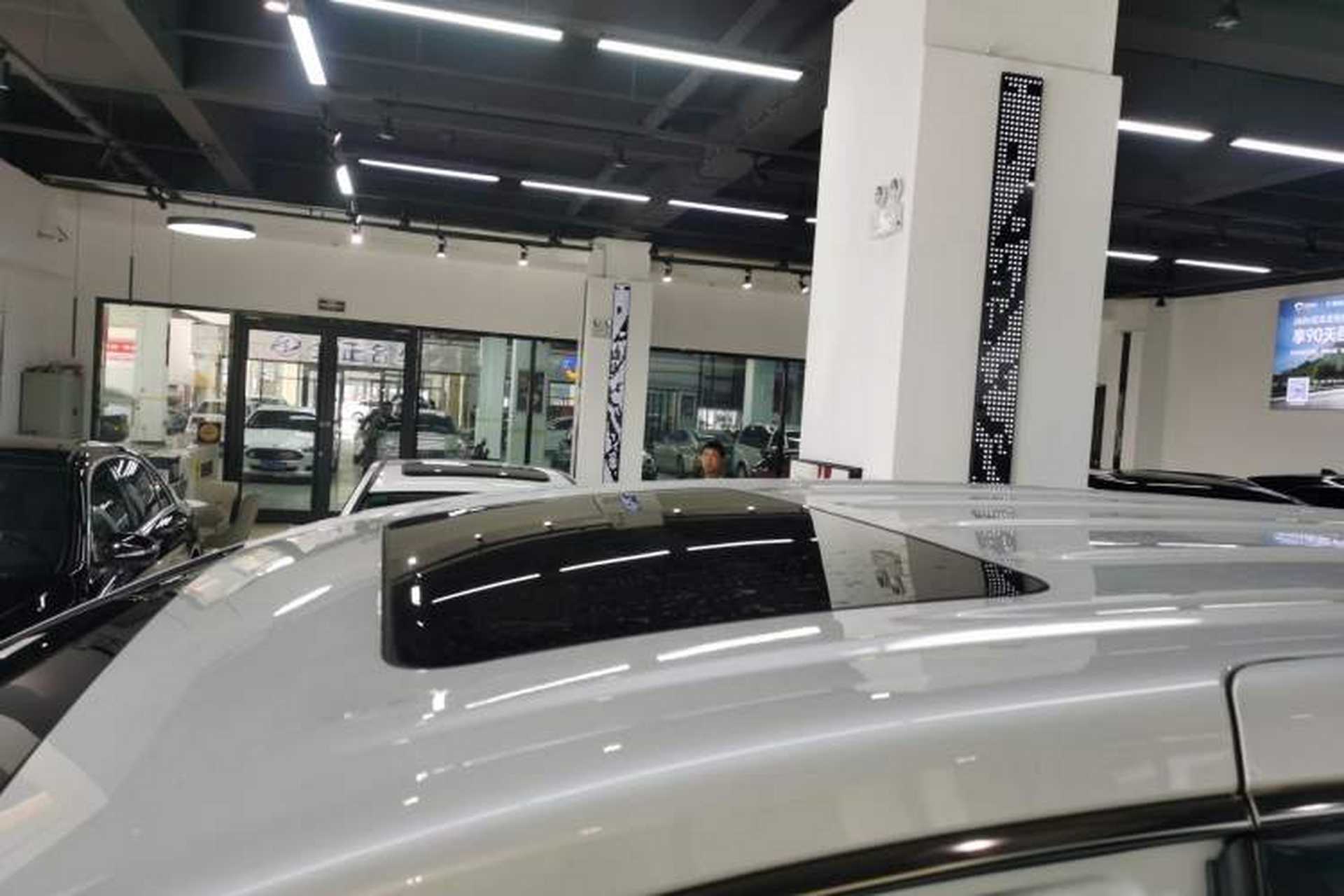 Used Buick GL8 2023 ES Lu Zun Deluxe Model Roof