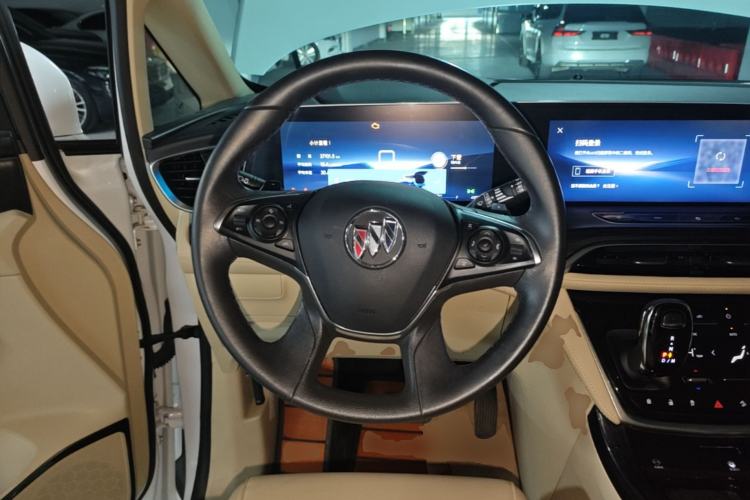 Used Buick GL8 2023 ES Lu Zun Deluxe Model Steering Wheel