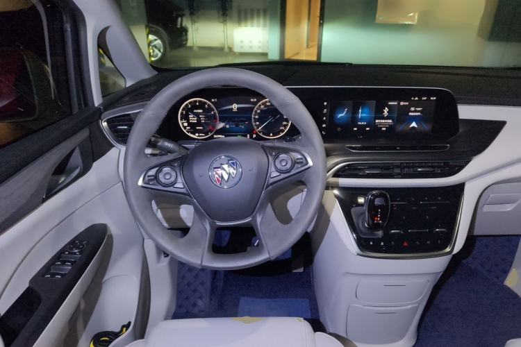 Used Buick GL8 2023 ES Lu Zun Deluxe and Yue Edition Steering Wheel
