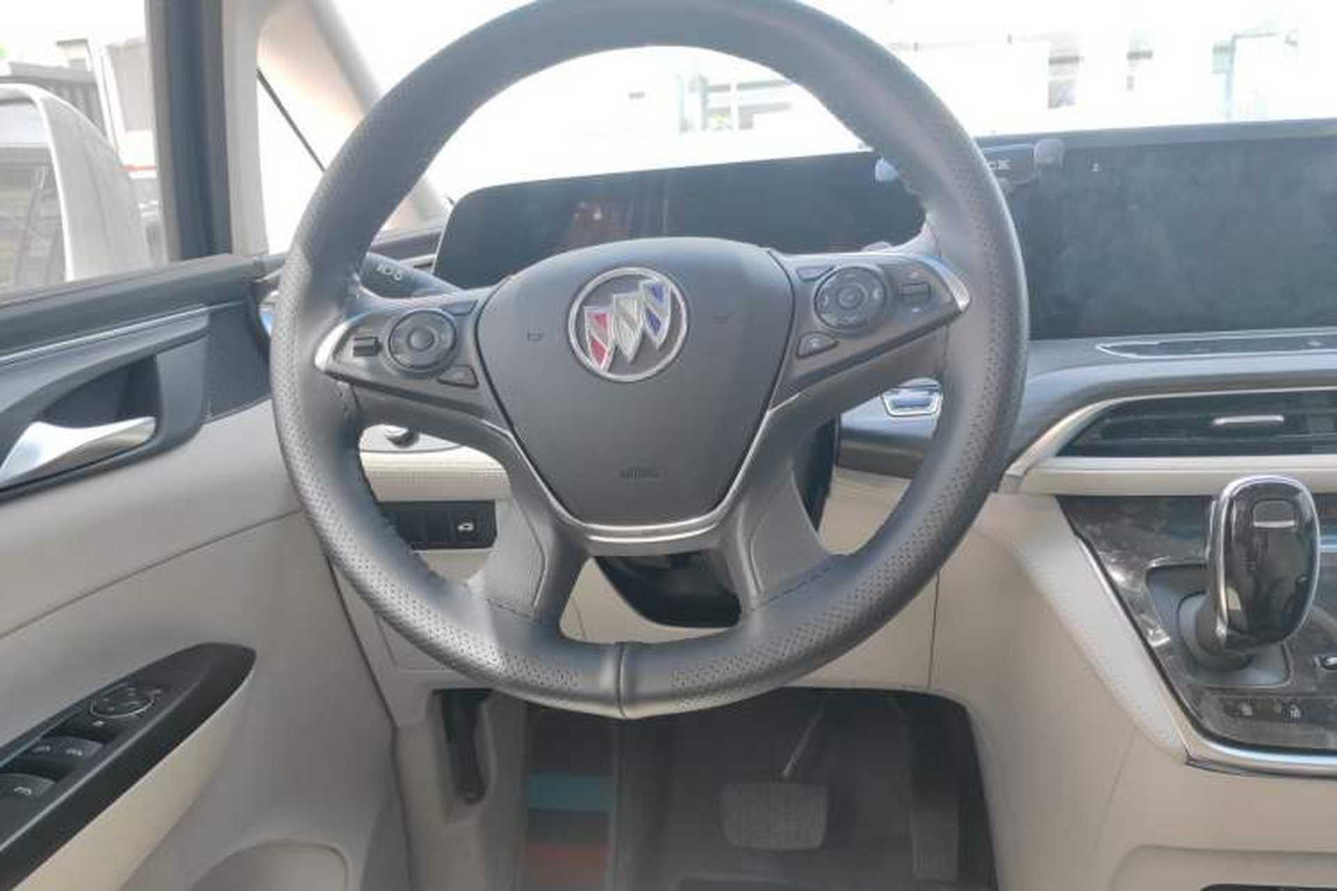 Used Buick GL8 2023 ES Lu Zun Comfort Model Steering Wheel