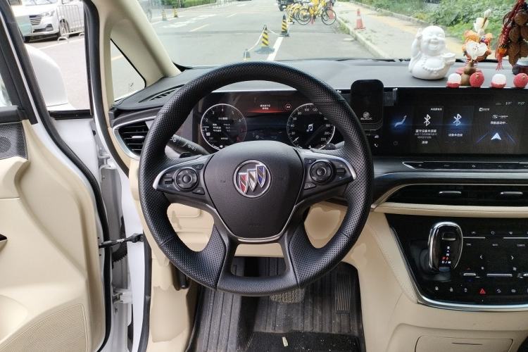 Used Buick GL8 2023 ES Lu Zun Luxury Model Steering Wheel