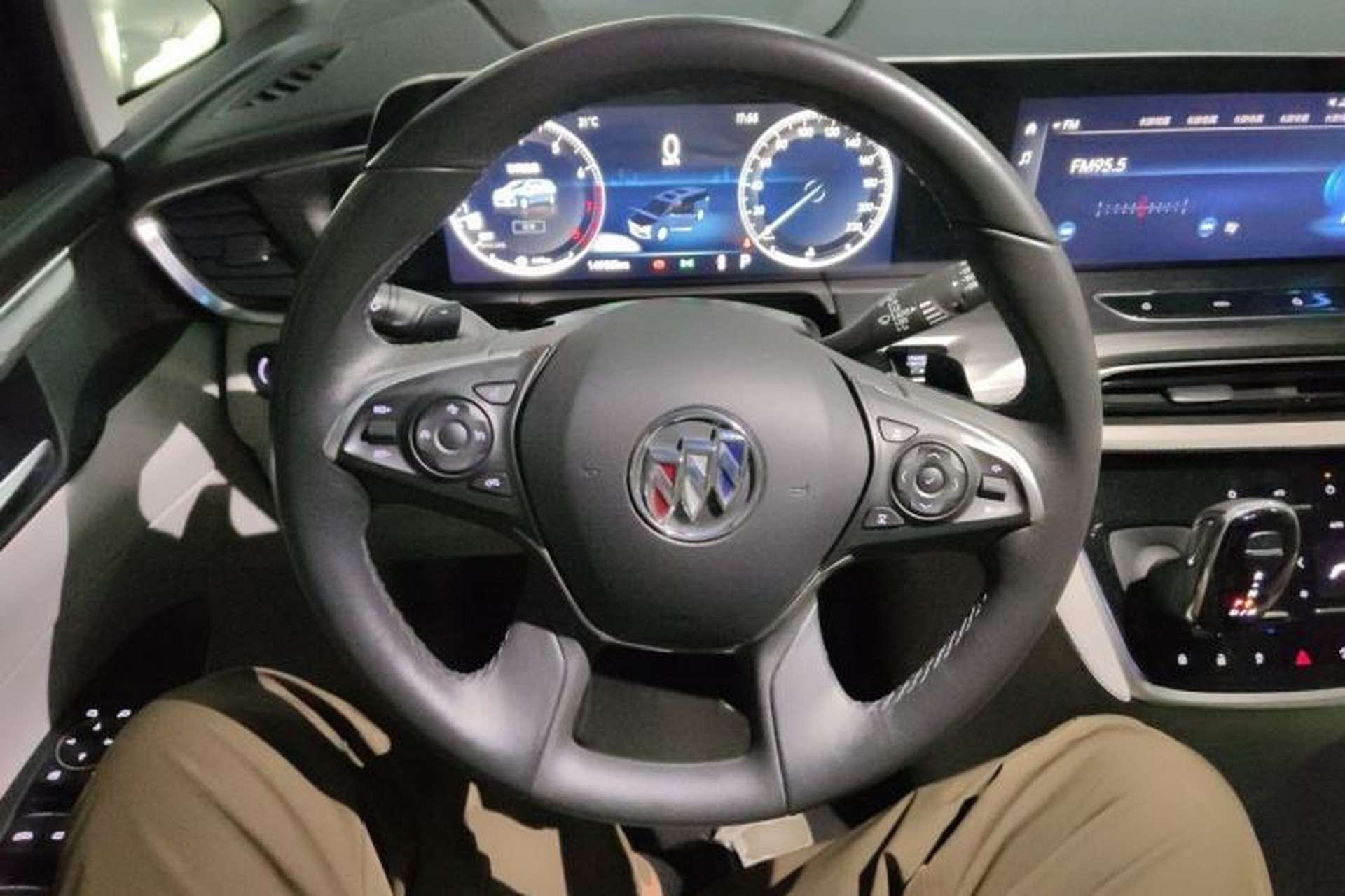 Used Buick GL8 2023 ES Lu Zun Luxury Model Steering Wheel
