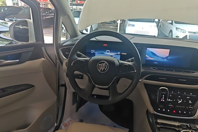 Used Buick GL8 2023 ES Lu Zun Comfort Model Steering Wheel