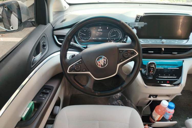 Used Buick GL8 2023 Land Executive Class Smart Enjoyment Model Steering Wheel
