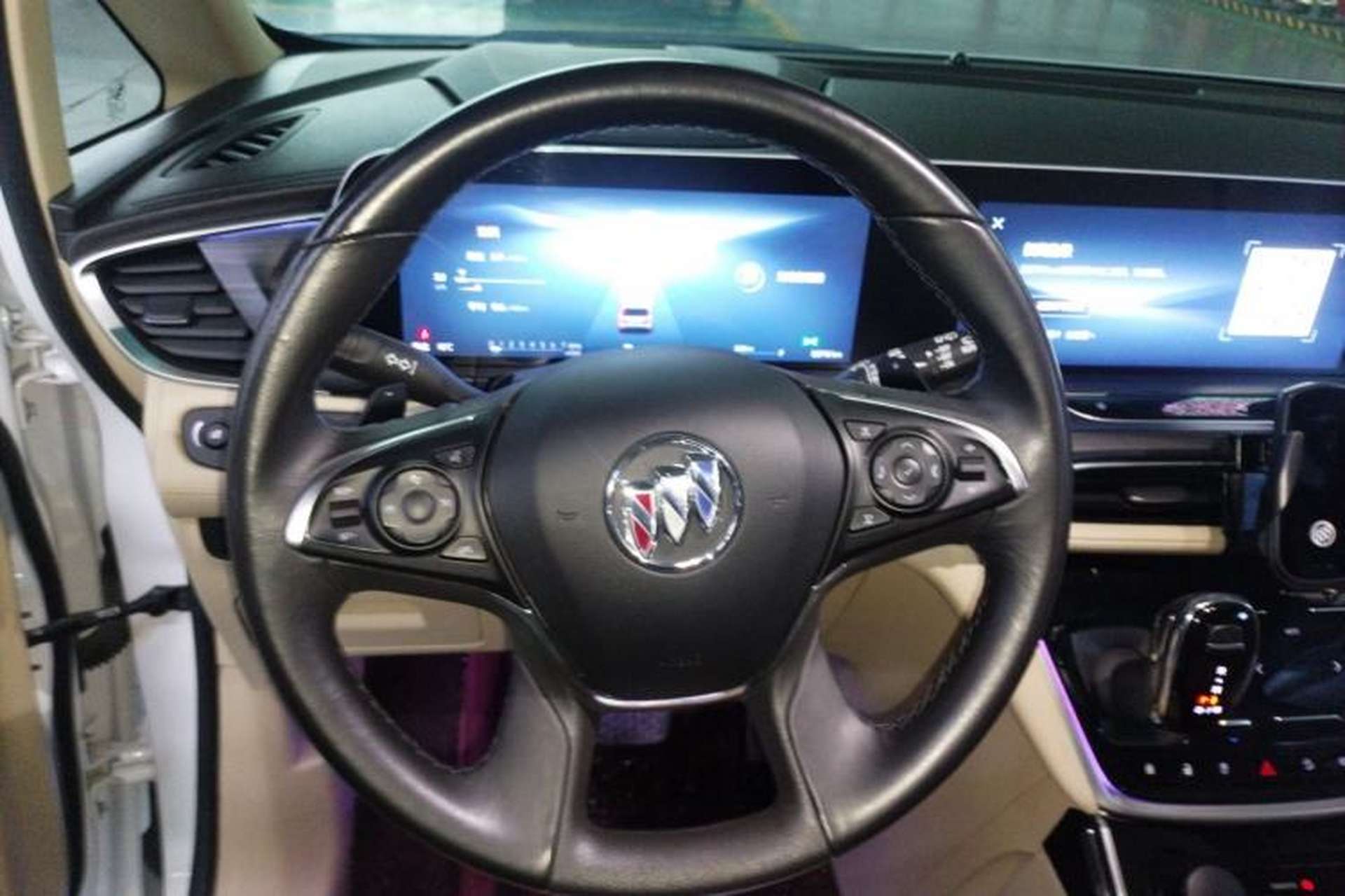 Used Buick GL8 2023 ES Lu Zun Deluxe Model Steering Wheel