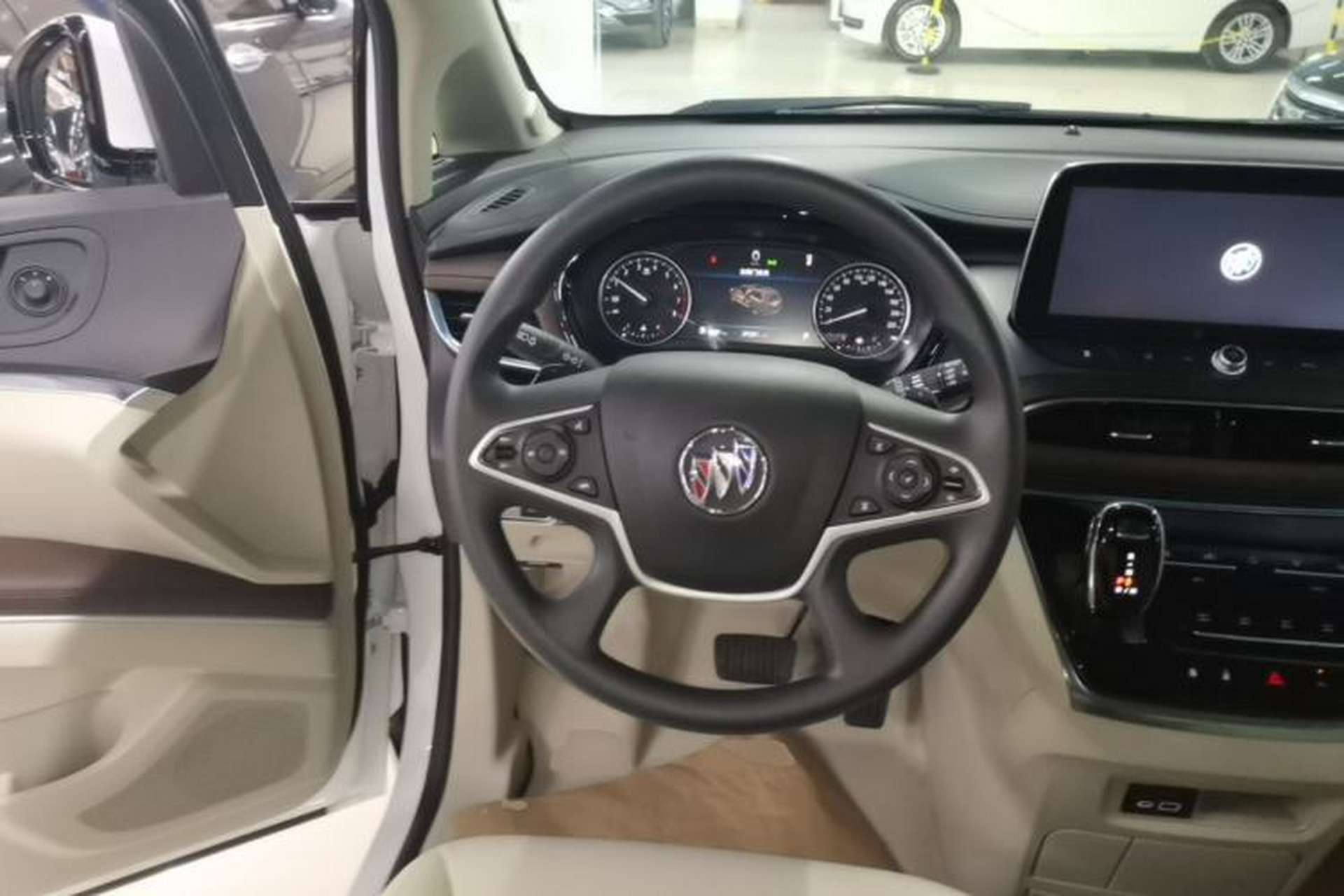 Used Buick GL8 2023 Land Executive Class Smart Enjoyment Model Steering Wheel