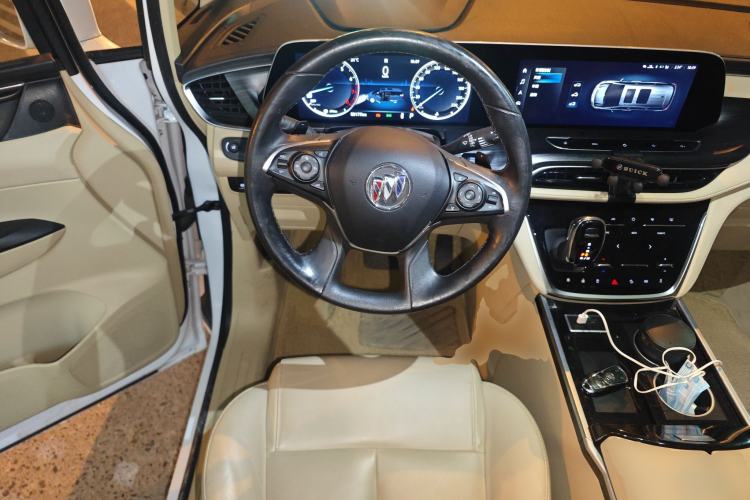 Used Buick GL8 2023 ES Lu Zun Deluxe Model Steering Wheel