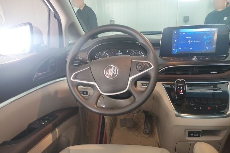 Used Buick GL8 2023 Land Executive Class Comfort Model Steering Wheel