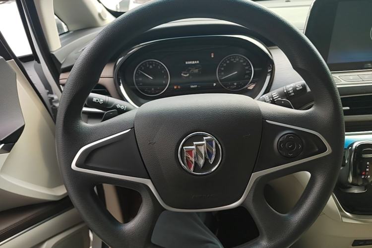 Used Buick GL8 2023 Land Executive Class Comfort Model Steering Wheel