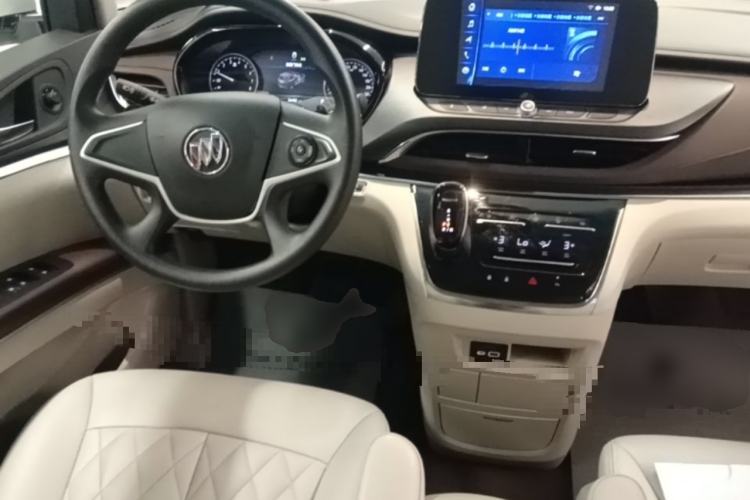 Used Buick GL8 2023 Land Executive Class Comfort Model Steering Wheel