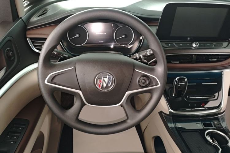 Used Buick GL8 2023 Land Executive Class Comfort Model Steering Wheel