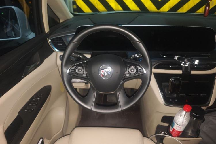 Used Buick GL8 2023 ES Lu Zun Deluxe Model Steering Wheel