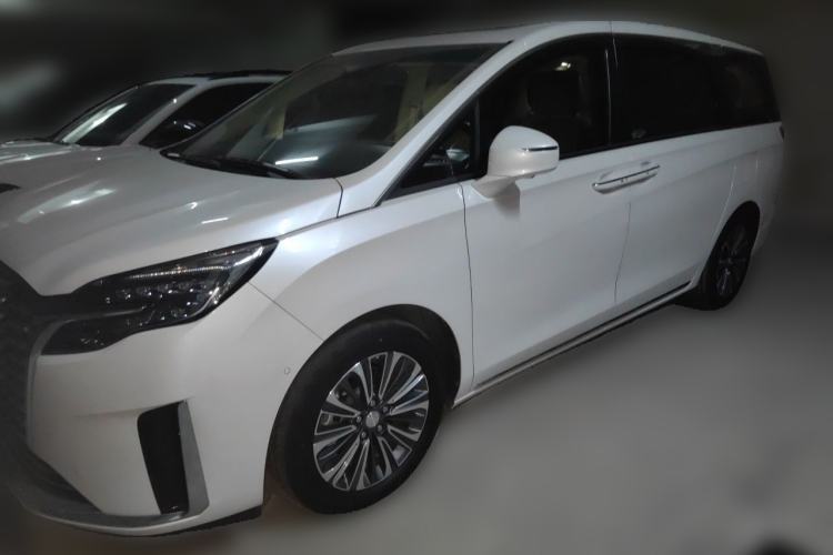 Used Buick GL8 2023 ES Lu Zun Luxury Model Guazi used car, China used car export, Used car for sale, Used cars, Cheapest cars for sale