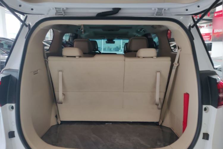 Used Buick GL8 2023 ES Lu Zun Deluxe Model Trunk