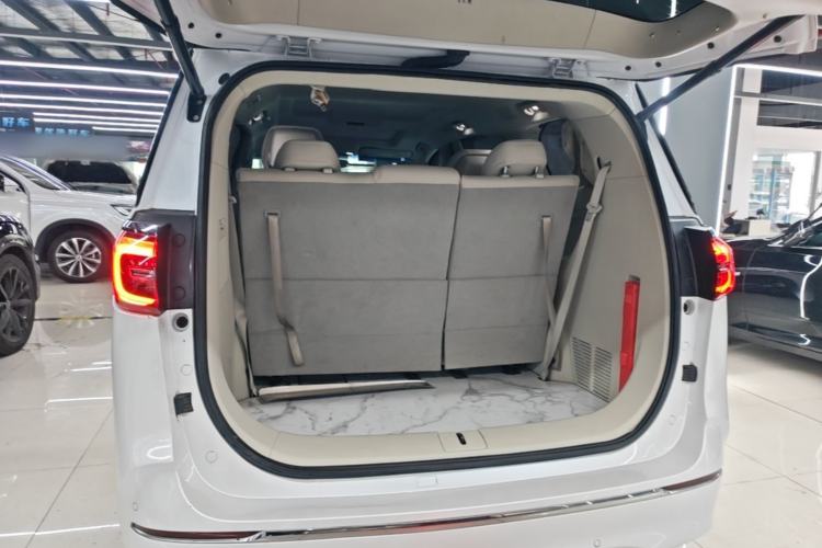 Used Buick GL8 2023 ES Lu Zun Comfort Model Trunk