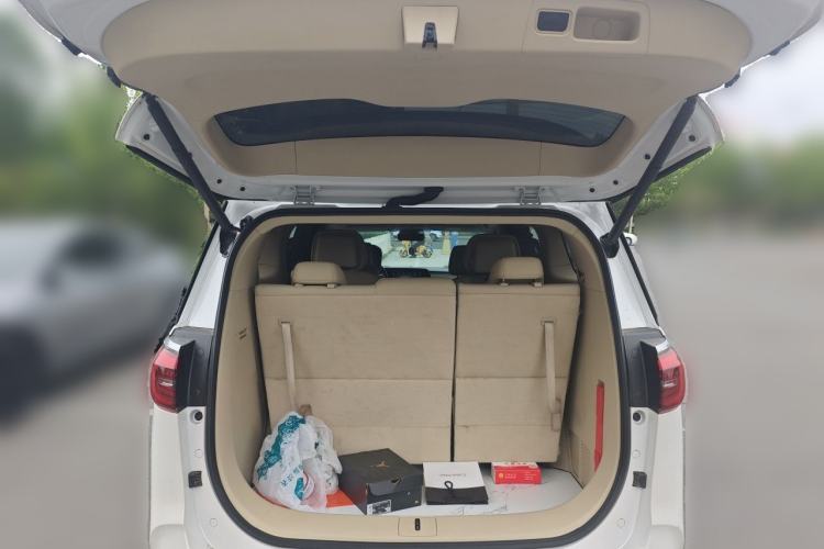 Used Buick GL8 2023 ES Lu Zun Luxury Model Trunk