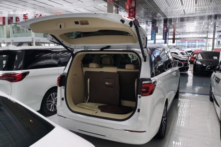 Used Buick GL8 2023 ES Lu Zun Luxury Model Trunk