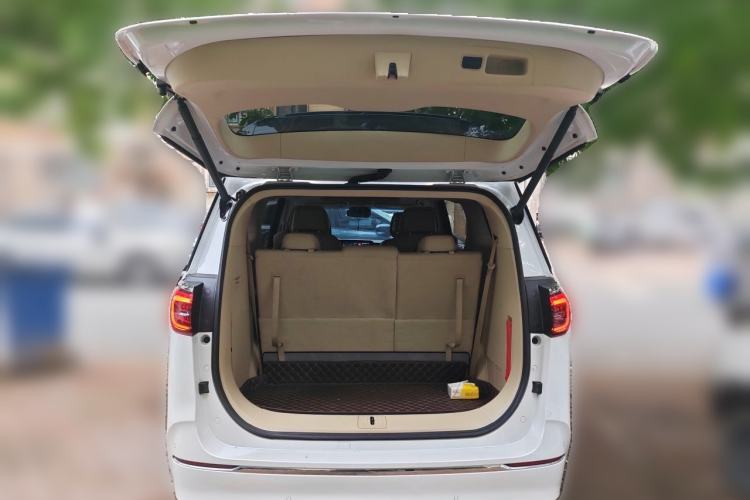 Used Buick GL8 2023 ES Lu Zun Luxury Model Trunk