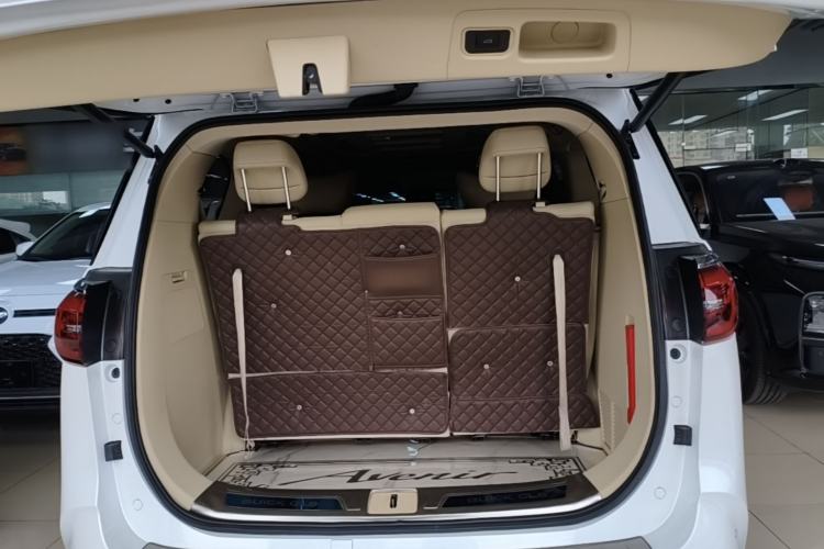 Used Buick GL8 2023 ES Lu Zun Deluxe Model Trunk