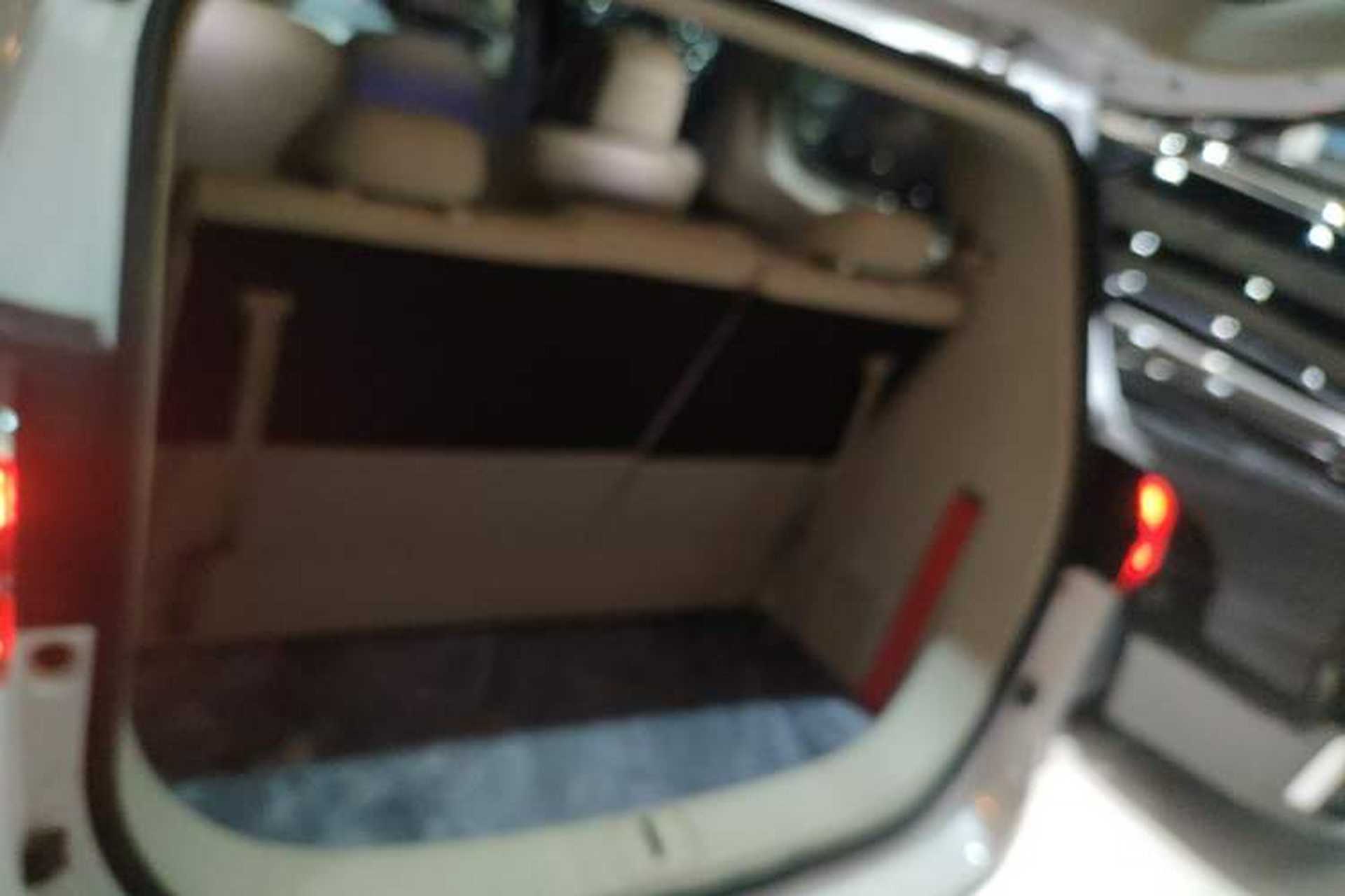 Used Buick GL8 2023 ES Lu Zun Comfort Model Trunk