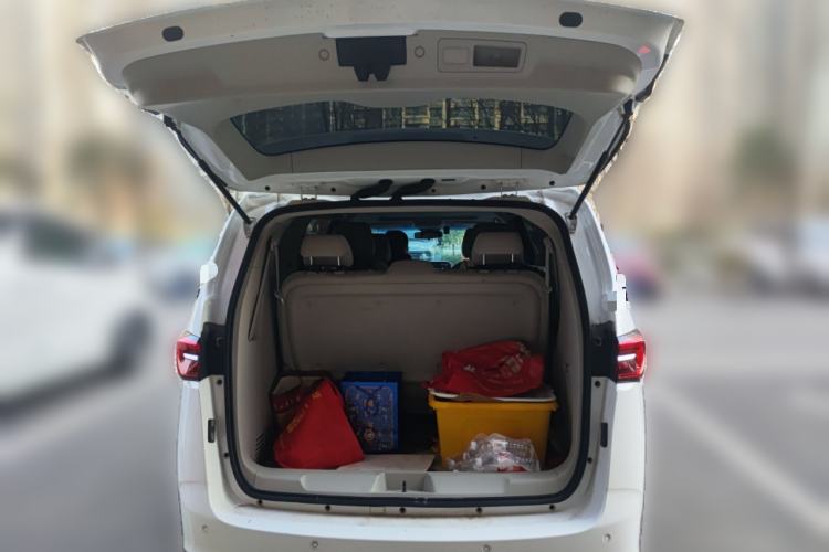 Used Buick GL8 2023 Land Executive Class Smart Enjoyment Model Trunk
