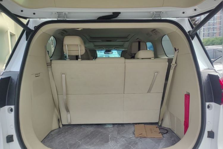 Used Buick GL8 2023 ES Lu Zun Luxury Model Trunk