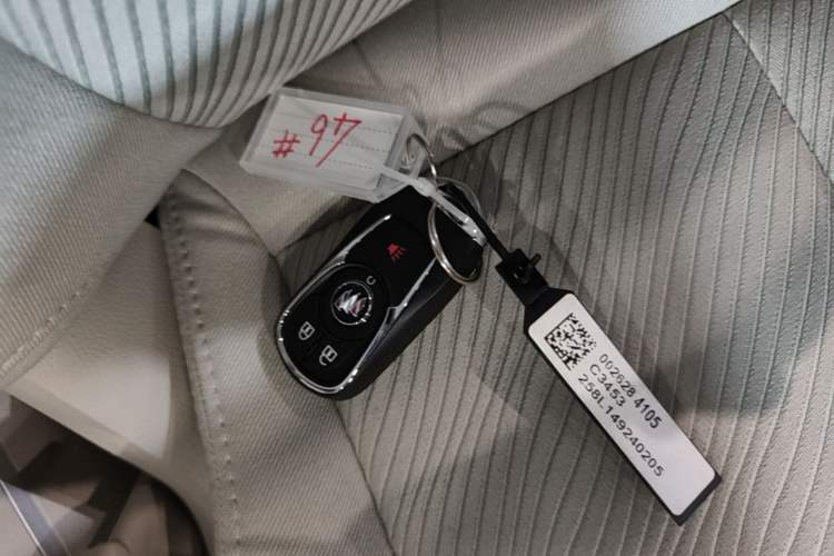 Used Buick GL8 2023 Land Executive Class Comfort Model Vehicle Key