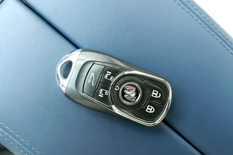 Used Buick GL8 2023 Avenir Avia Four-Seat Prestige Edition Vehicle Key