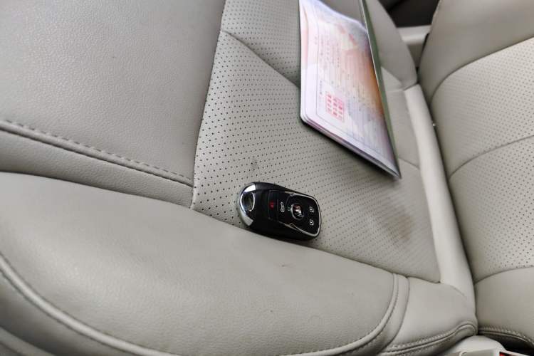 Used Buick GL8 2023 ES Lu Zun Comfort Model Vehicle Key